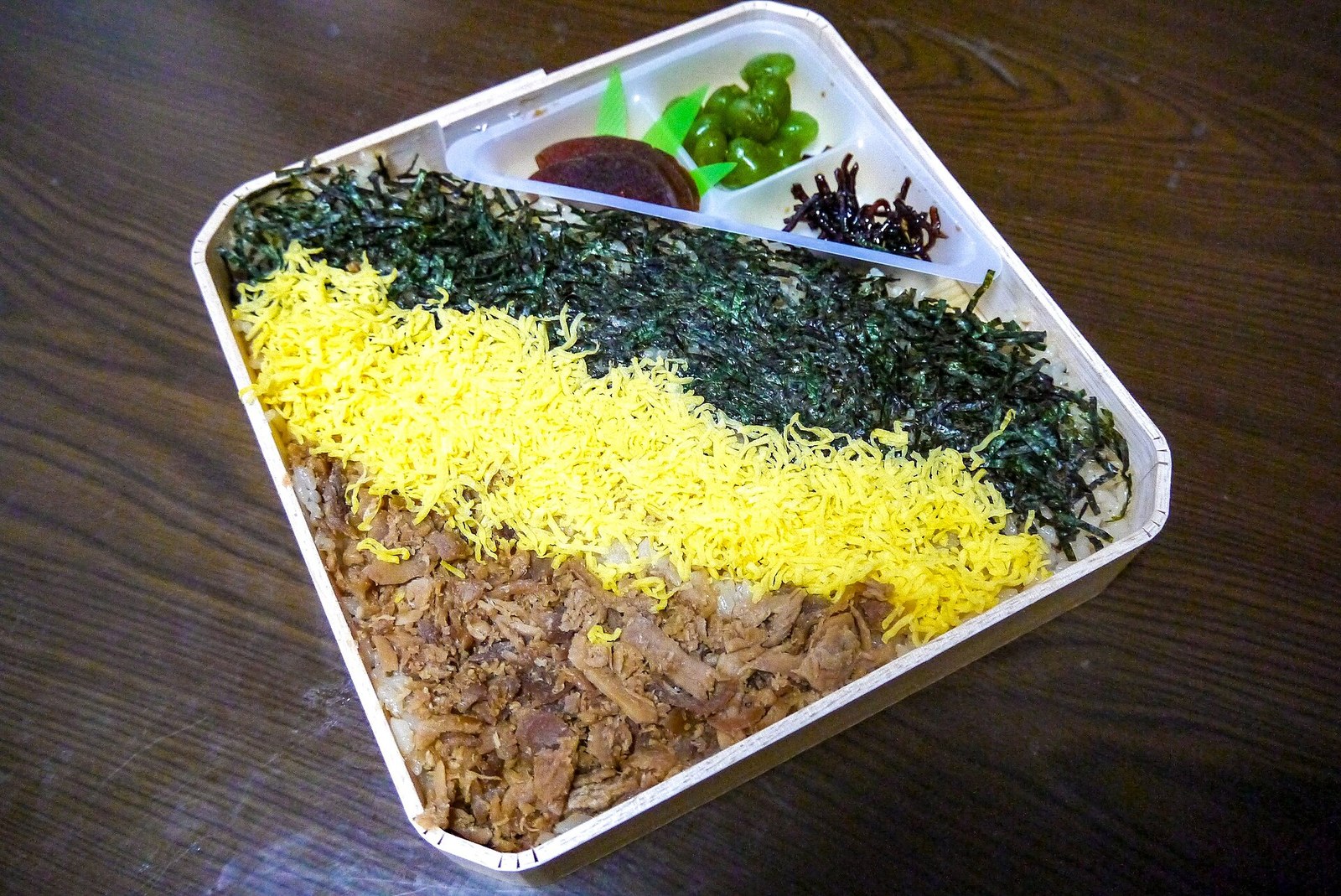 고보텐 우동과 가시와메시