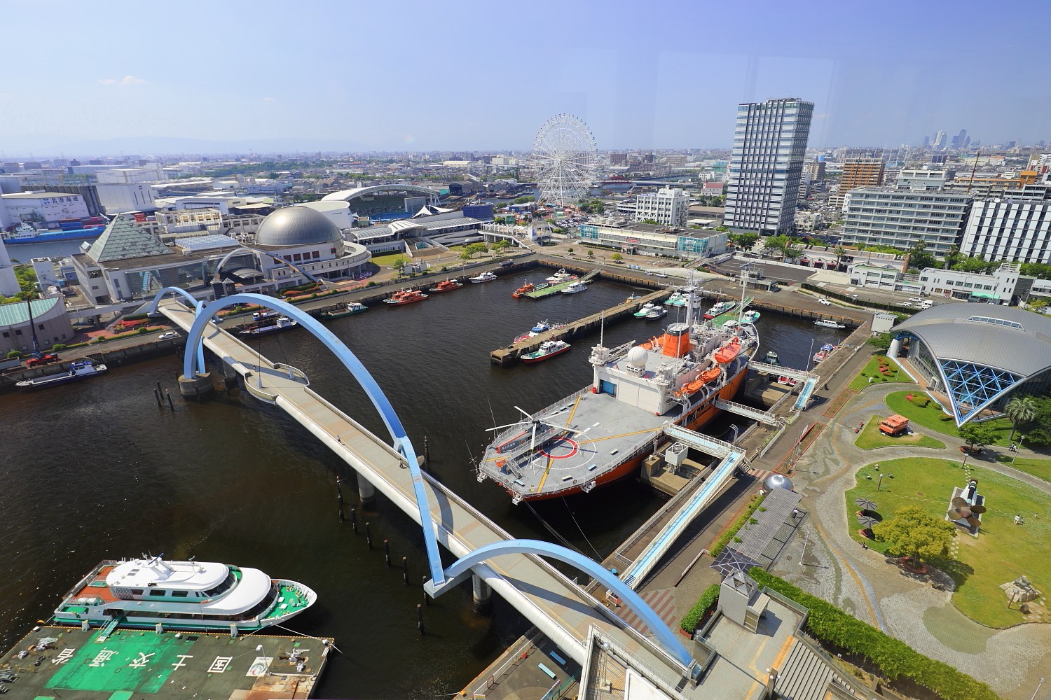 나고야항 가든 부두 해질녘 풍경