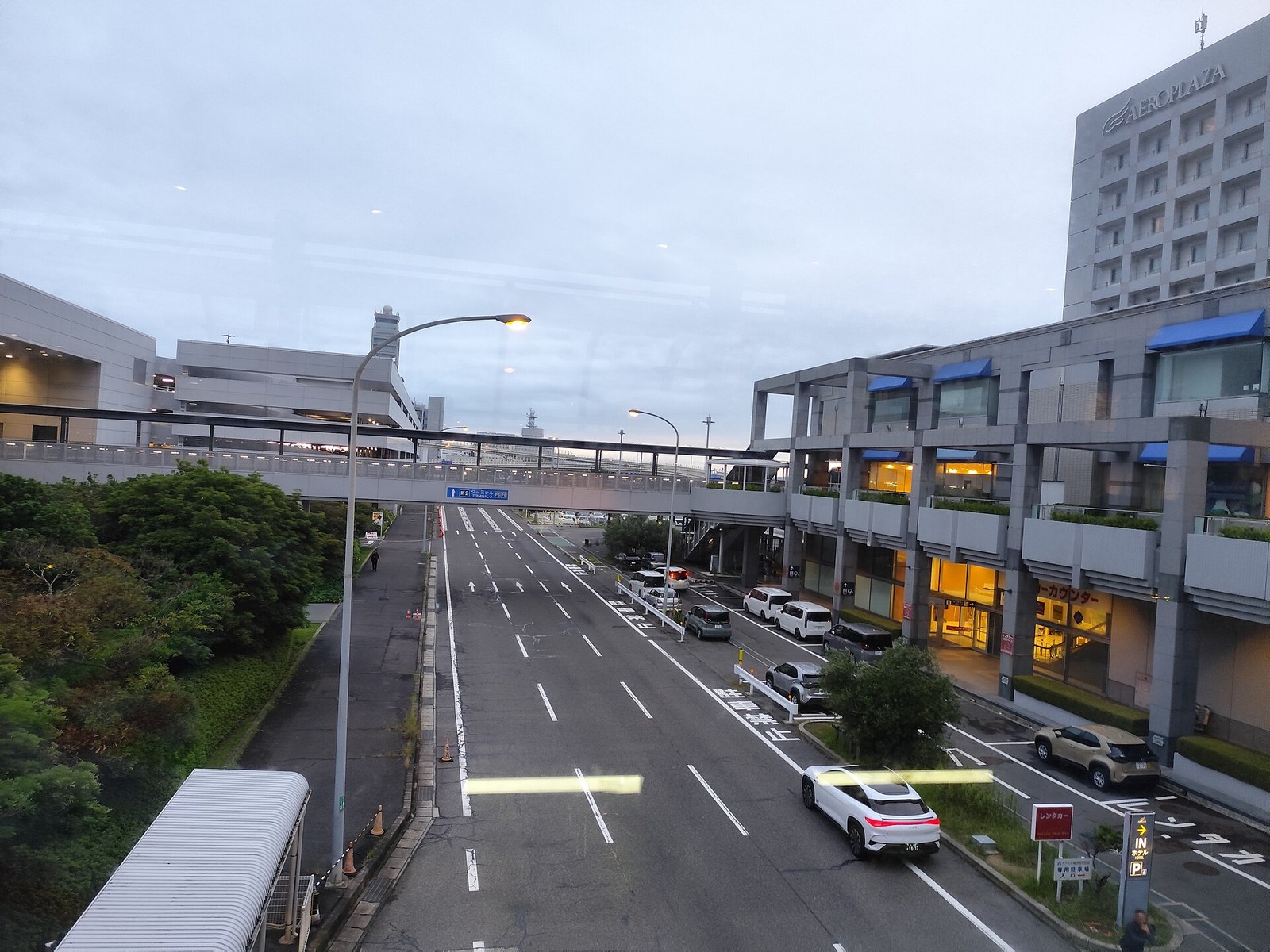 간사이공항 리무진버스 승차장 번호판